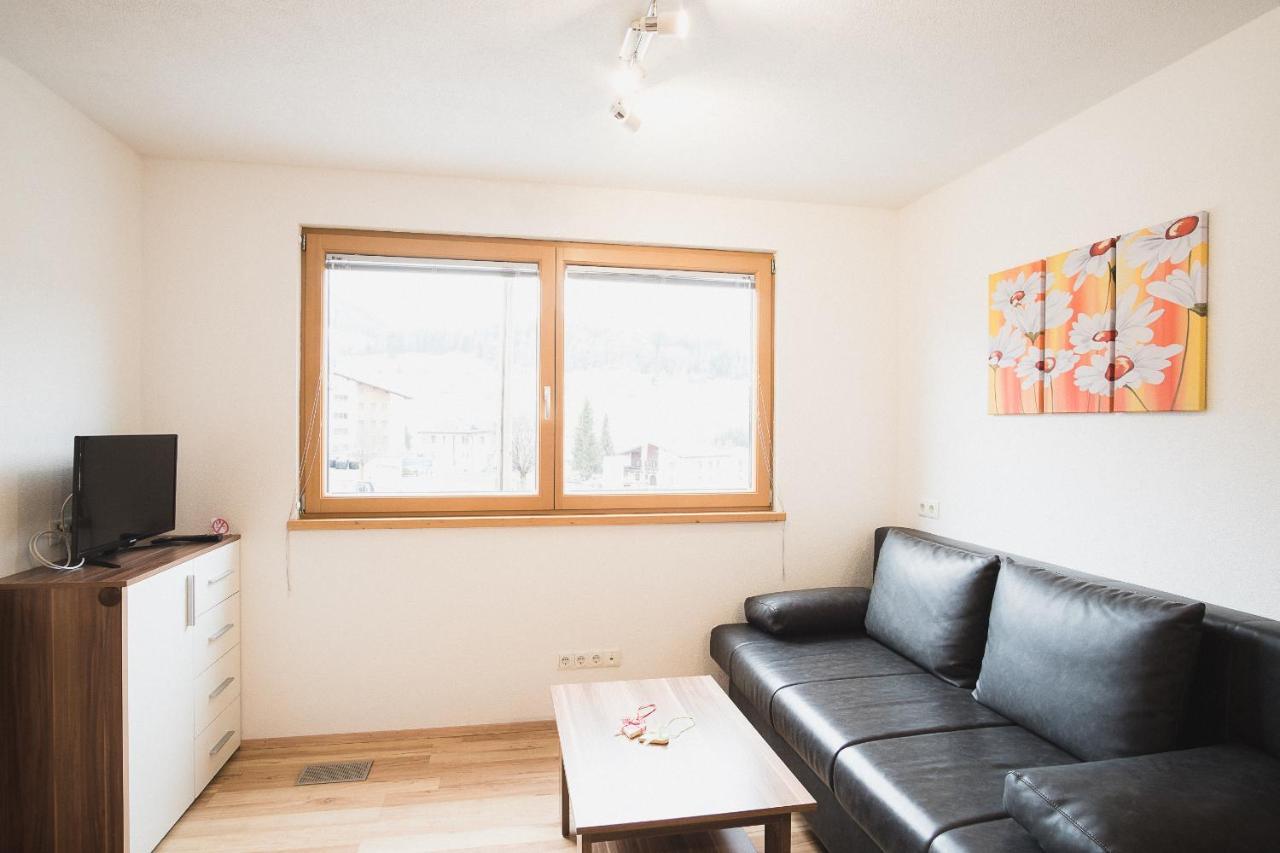 Sunshine Apartment